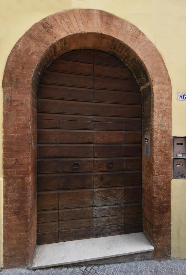 Ferienwohnung La Casa Del Borgo Antico Spoleto Exterior foto